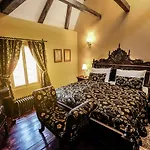 Ξενοδοχείο Ebersbach 4*