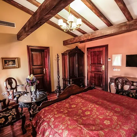 Ebersbach Szálloda 4*